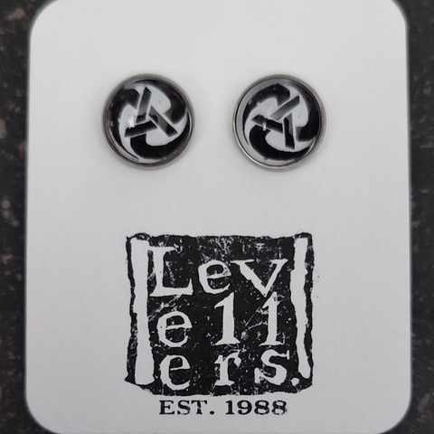 Rolling A Stud Earrings