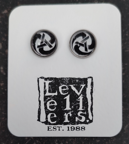 Rolling A Stud Earrings